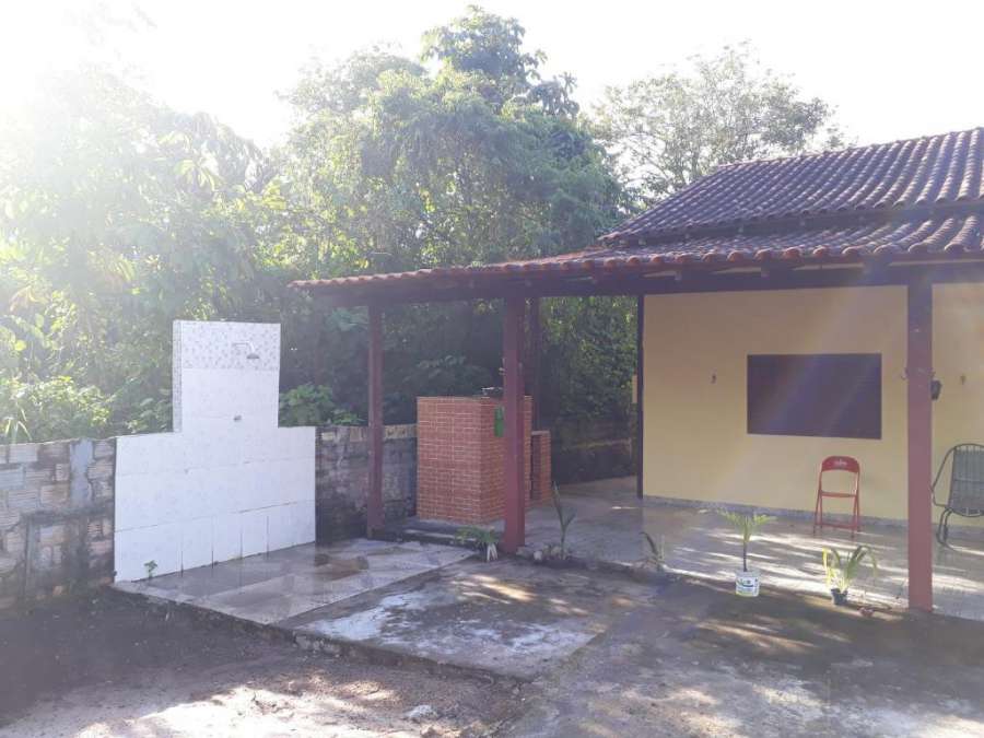 Casa em Alter do Chão pra alugar próximo a Praia e ao lado de reserva ambiental