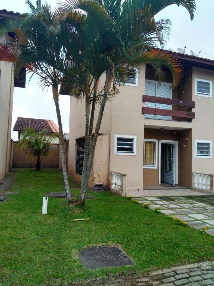 Lindo Sobrado em Condomínio Fechado