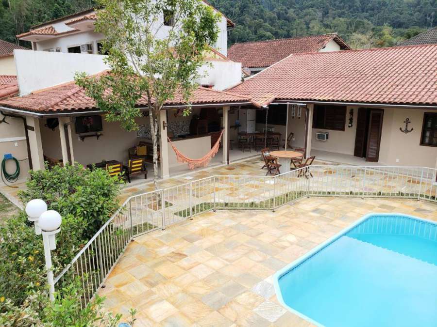 Casa Garatucaia no Condomínio Sociga
