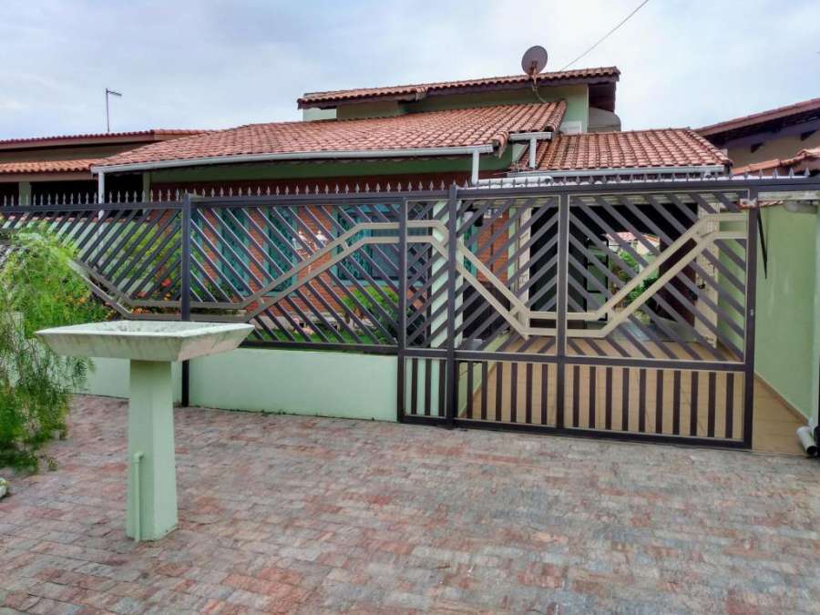 Casa linda e confortável a 3 min da praia!!!