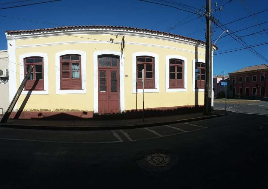 Casarao Tricentenario no Centro Historico de Paranagua