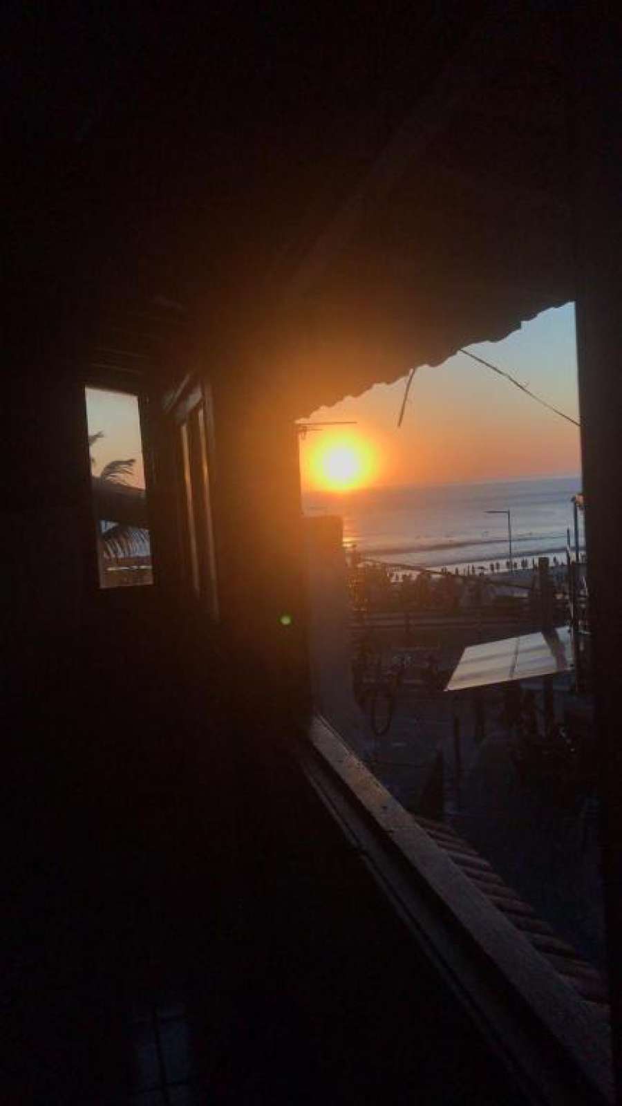 Pé na Areia