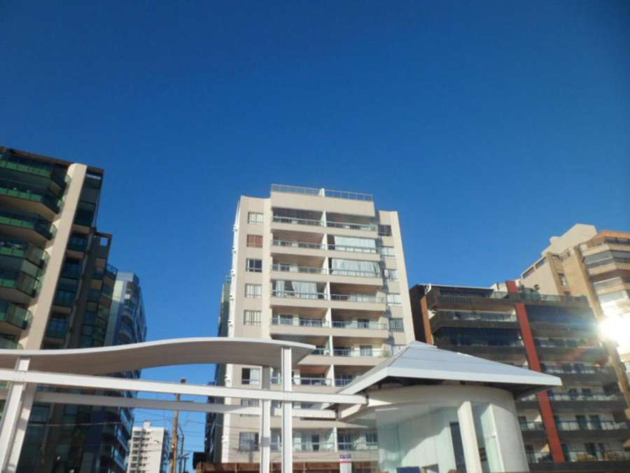 Apartamento Frente para o Mar -VISTA TOTAL PARA O MAR -ÁREA DE CHURRASCO PRIVATIVA COBERTA-INTERNET E TV DE ASSINATURA EM TODOS OS QUARTOS