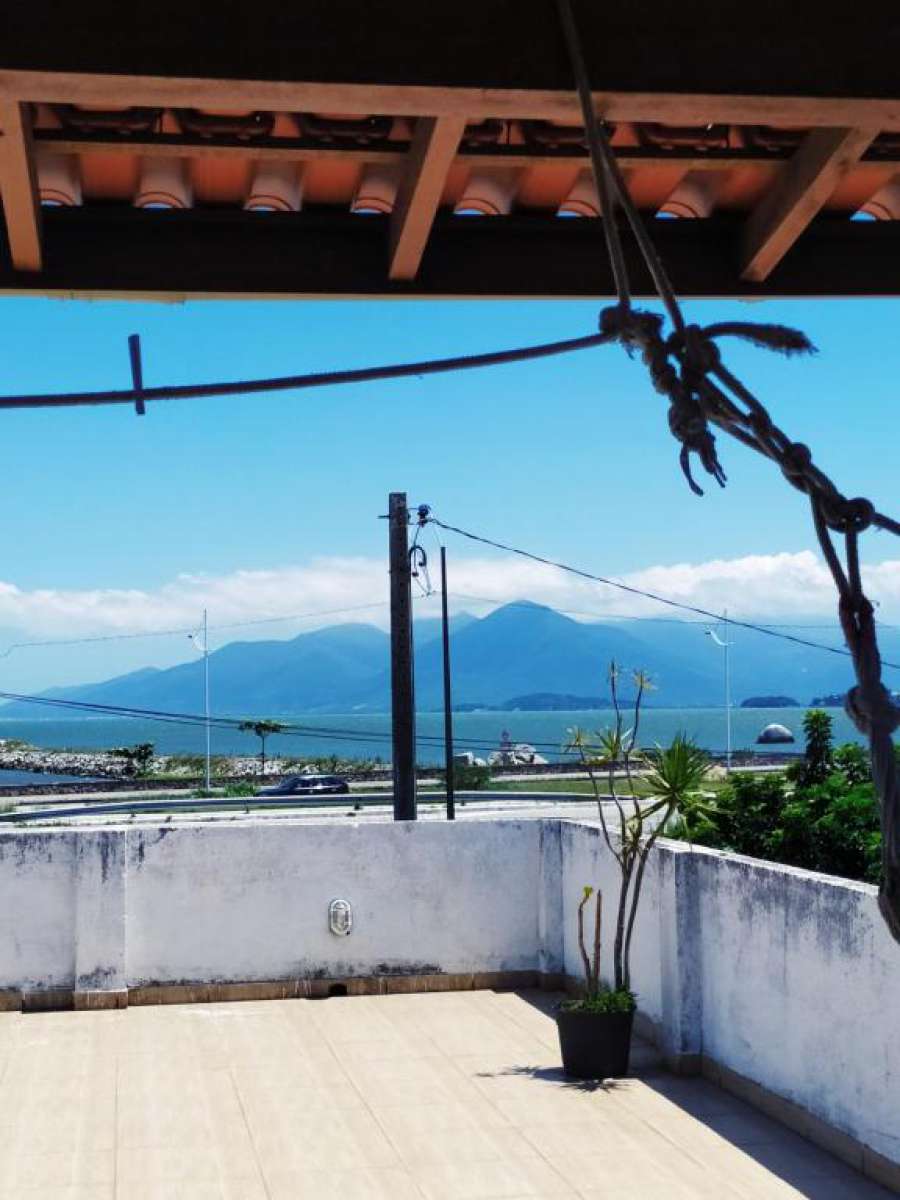 Casa de Pessoas Felizes 2