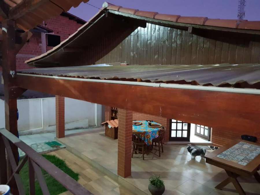 Linda casa em gravata