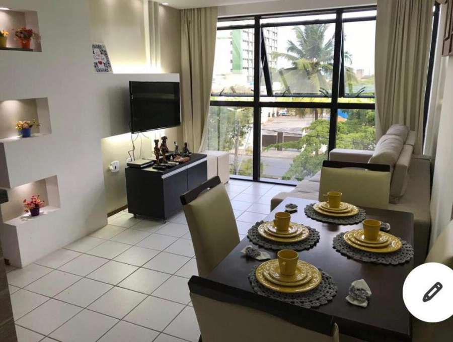 Confortável Quarto e sala na praia de Pajuçara