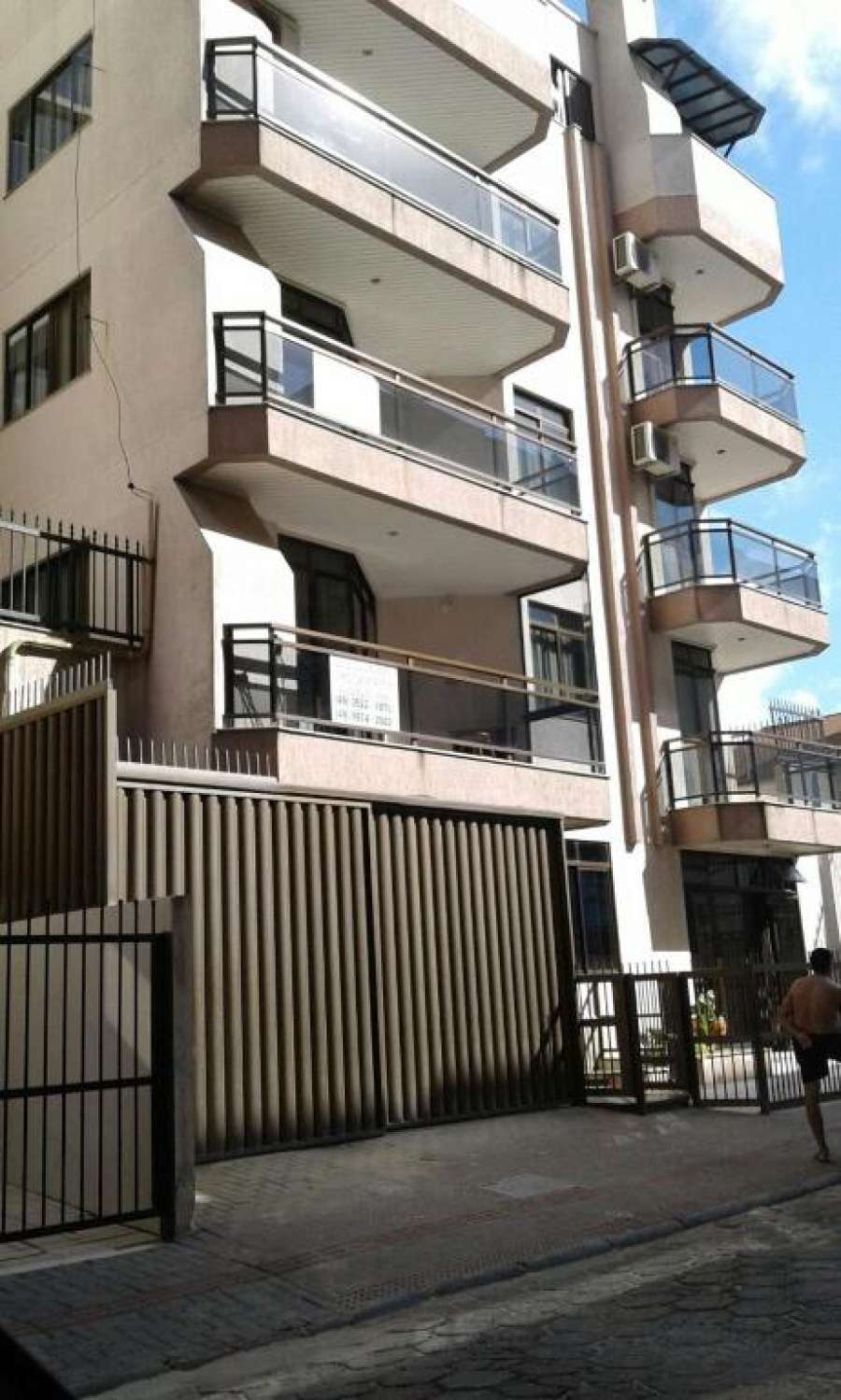 APARTAMENTO EDIFICIO COSTENARO RUA 273 MEIA PRAIA -ITAPEMA-SC