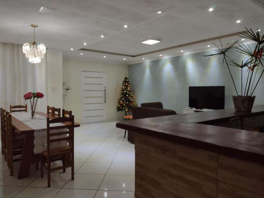 Casa próxima à praias e cachoeiras de Paraty
