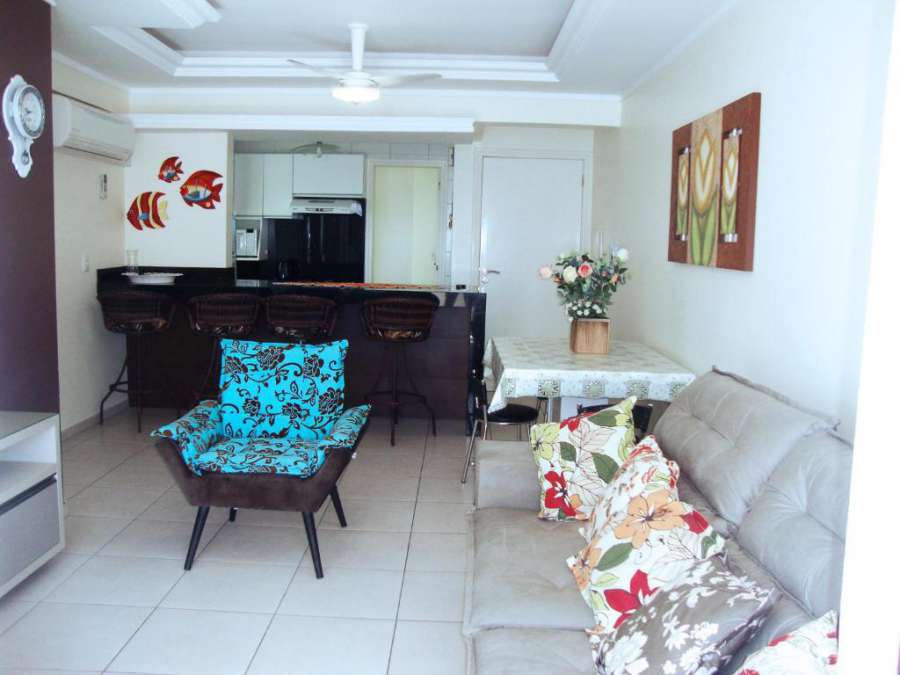 Apartamento No Centro De Capão Da Canoa