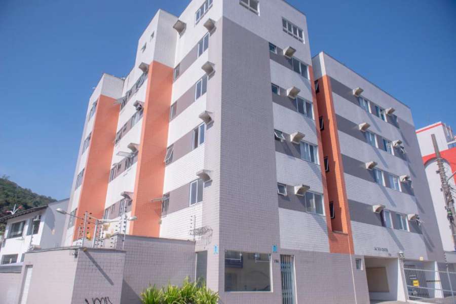 Apart privativo no centro de Joinville com ar e Smart tv