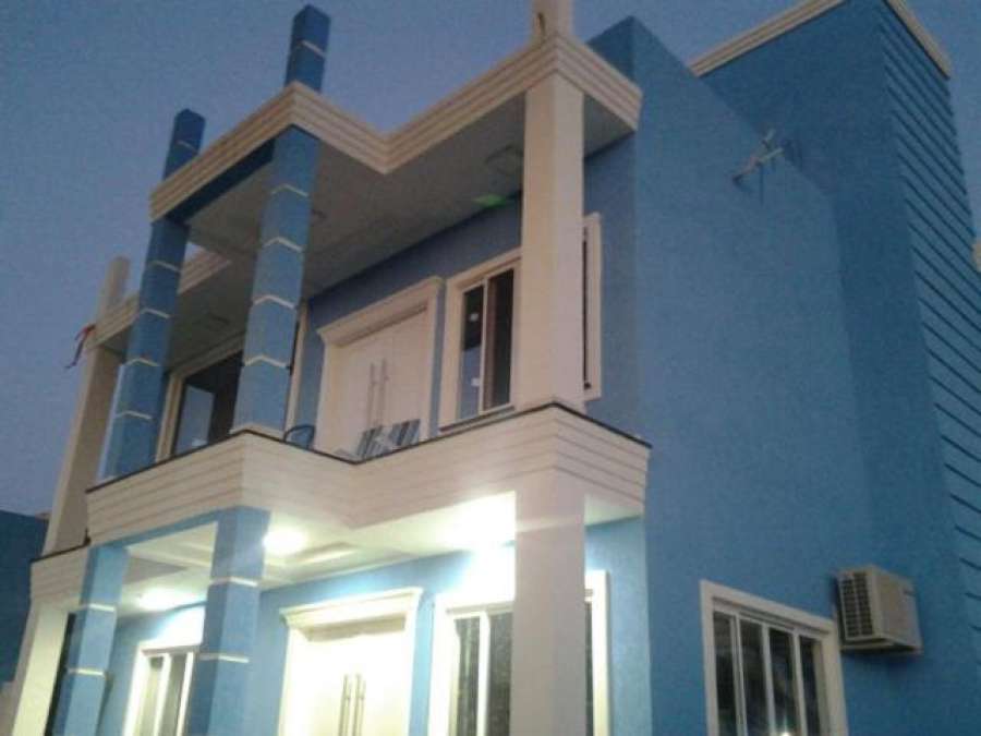 CASA AZUL 1