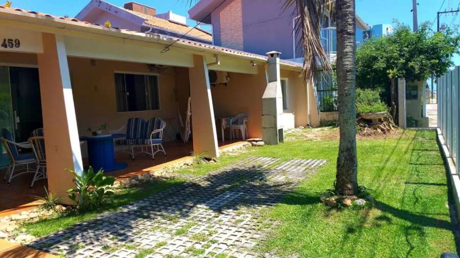 Casa 2 dormitórios e 2 banheiros Residencial Carolina