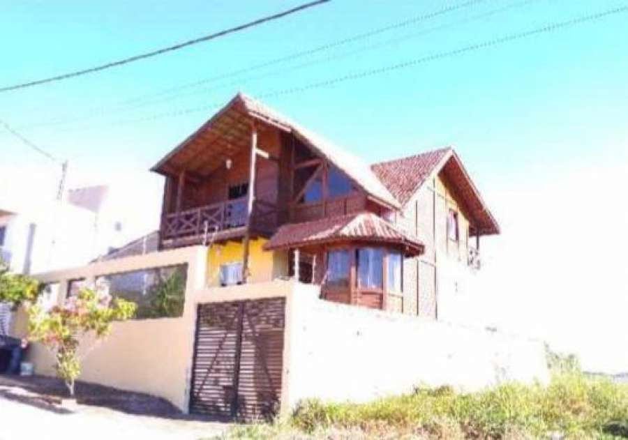 Casa Térrea Pet Friendly entrada privada e muito segura