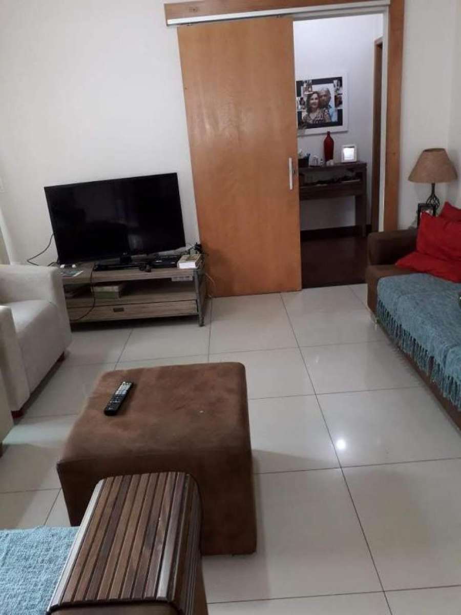 Casa ampla com área gourmet