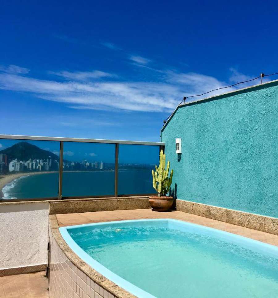 Cobertura duplex frente Praia da Costa