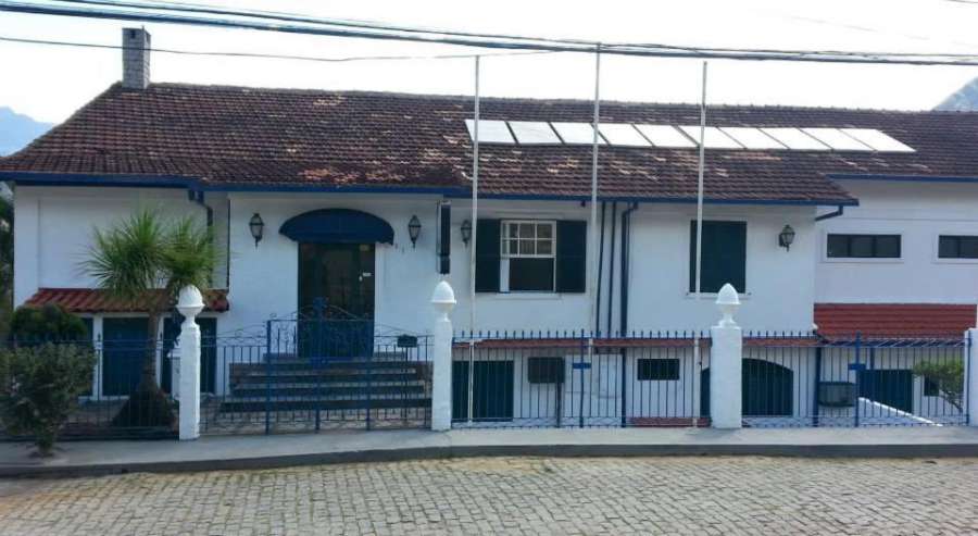 HOTEL MONTANAS