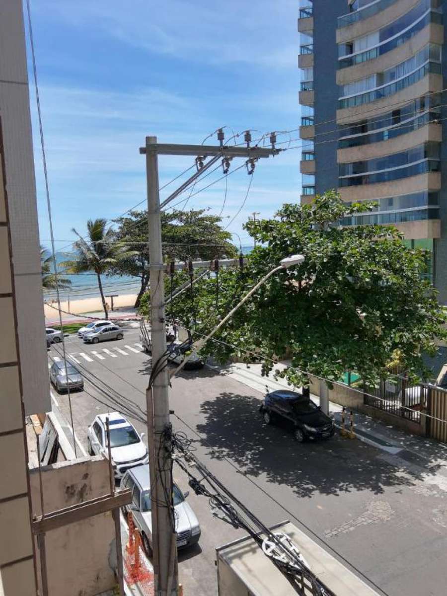 apartamento em itapuã na quadra da praia
