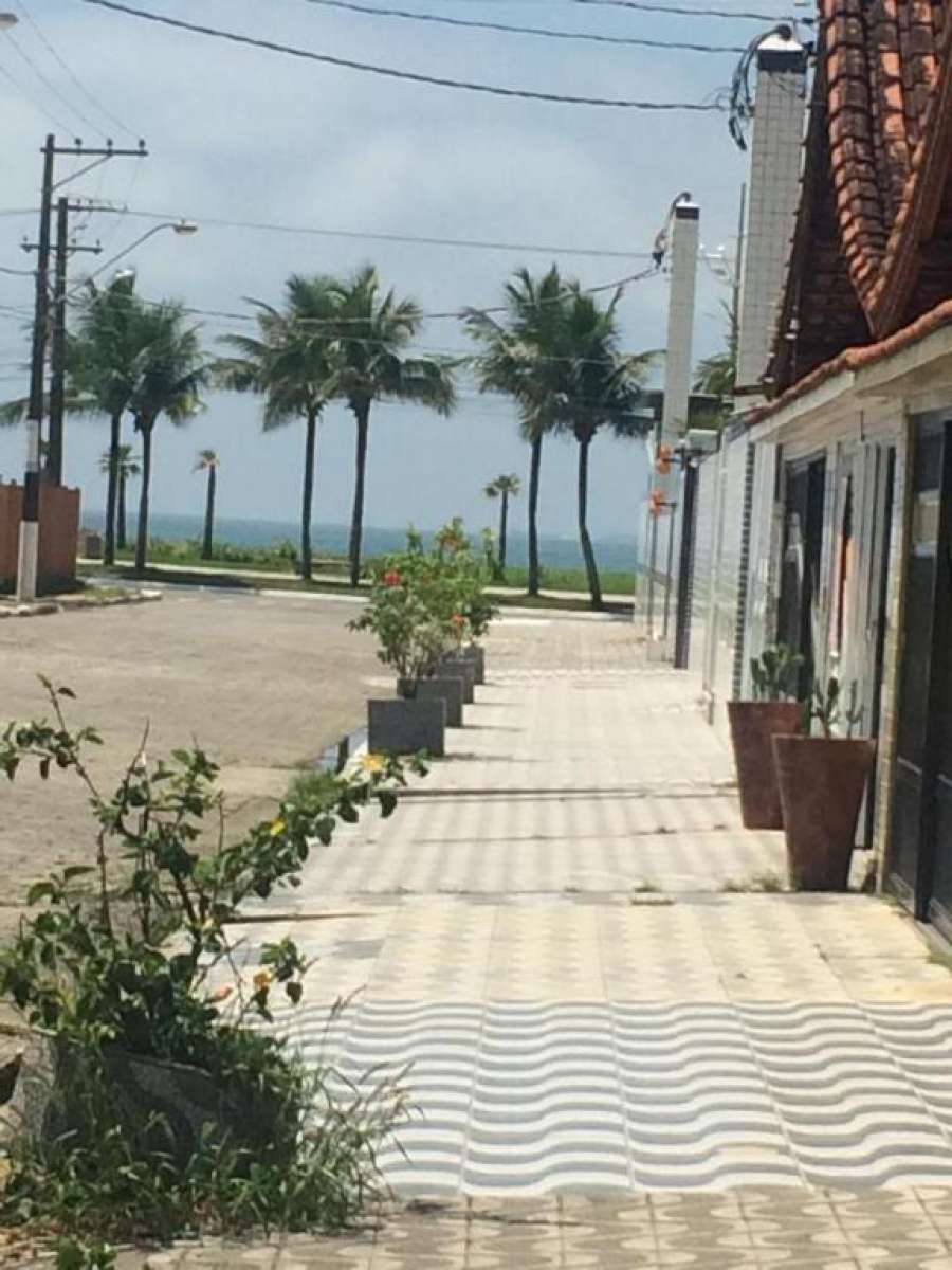 CASA DE PRAIA PÉ NA AREIA 30 metros do MAR