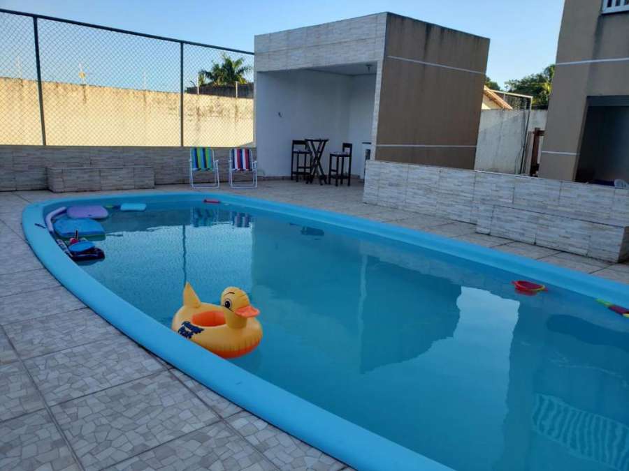 Sobrado 04 em condomínio perto da praia