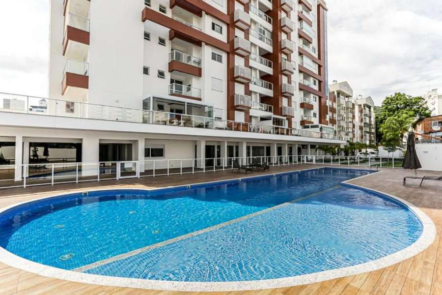 Apartamento Encantador totalmente reformado em condomínio completo CA09I