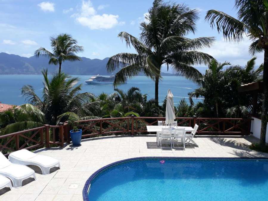 ENCANTOS DO MAR Casa com vista para mar no Siruiba