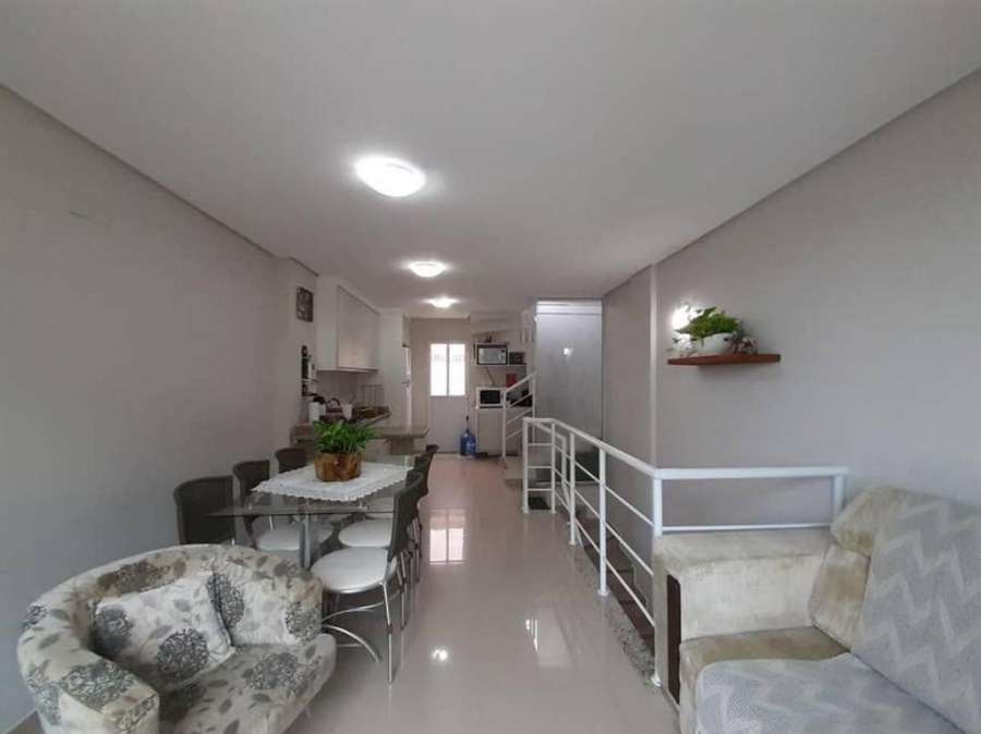 Triplex para férias 100 metros do mar em Mariscal