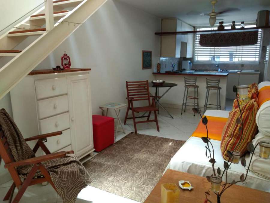 Apto 60m2 STD no Arpoador a uma quadra das praias