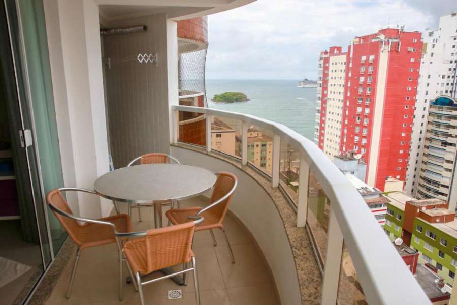 Family Confortable AP 3 vagas de garagem BC centro