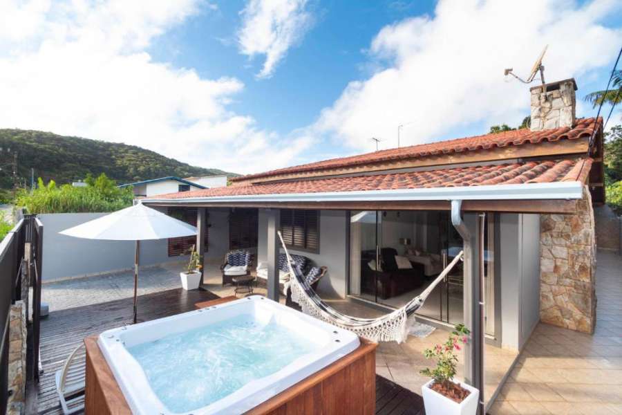 Casa Giesta com SPA Luxo Aquecido