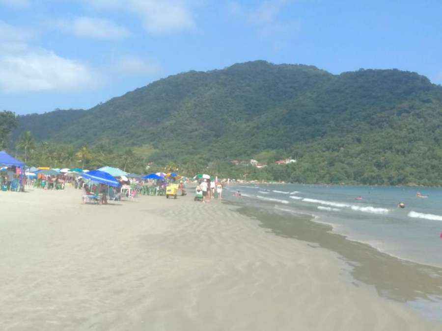 Confortável casa 2 ou 4 dorm - Praia Lagoinha - Ubatuba