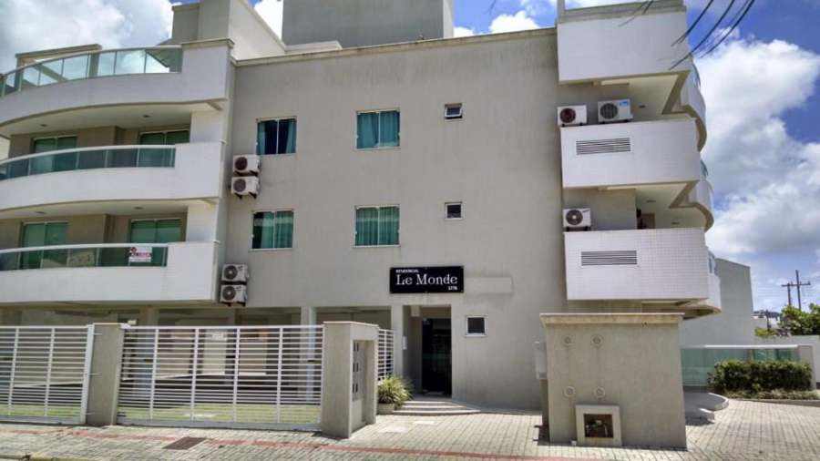 Apartamento 30 metros da Praia Canto Grande