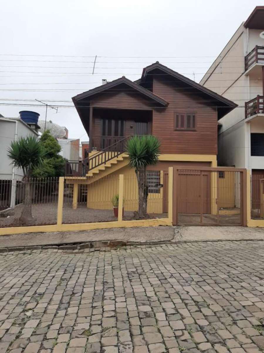 Casa Completa Ótima Localização