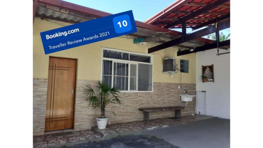 Quitinete completa e reservada Com garagem