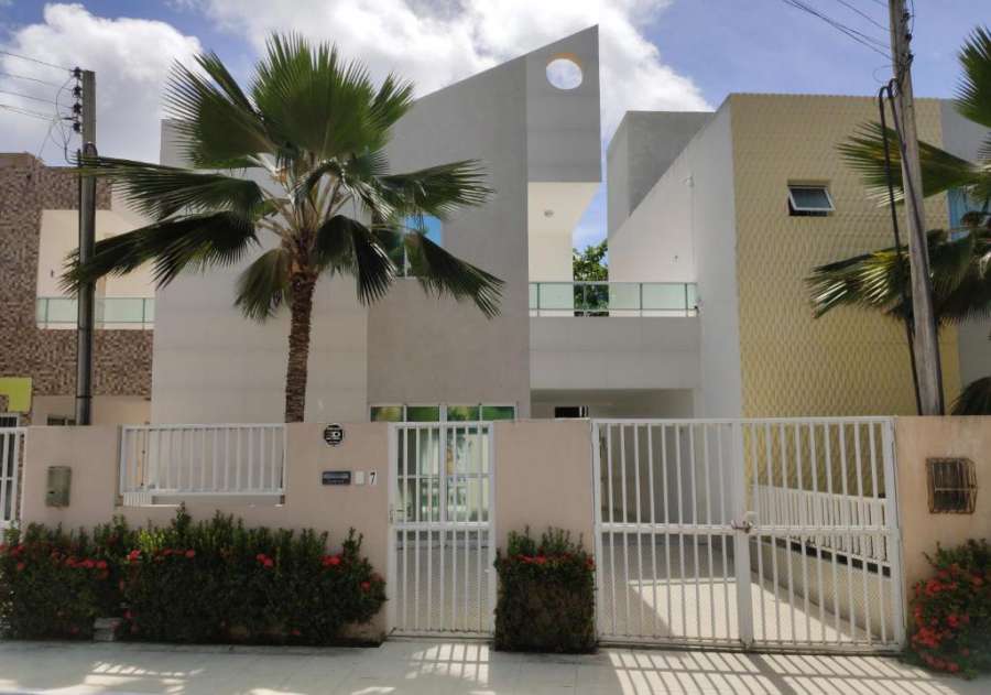 Casa Duplex - 3 quartos e Piscina Exclusiva