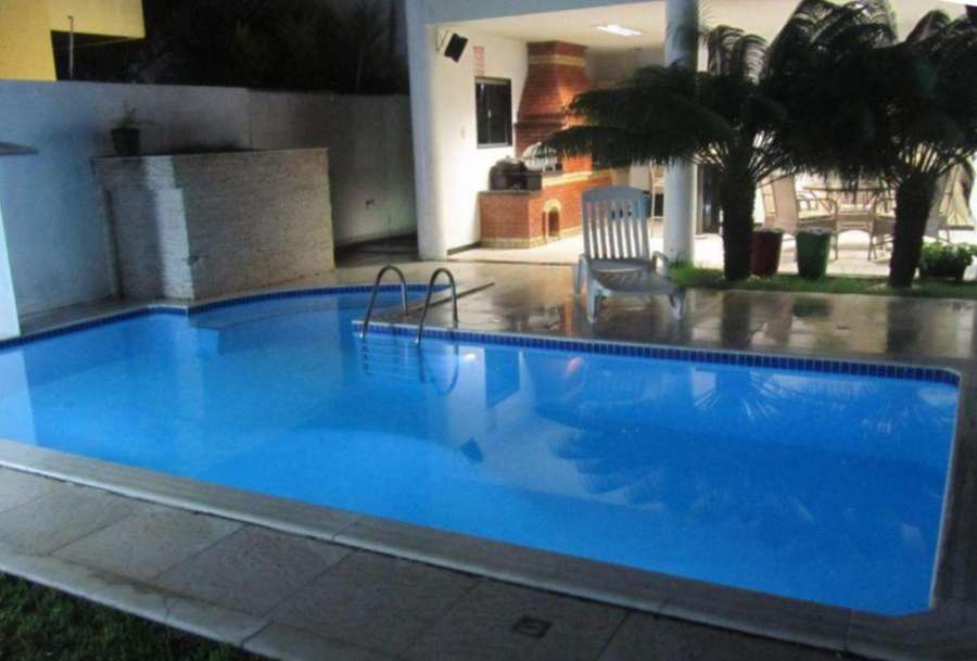 Apto 3 com piscina e wi-fi a 150 m da praia Mundaí