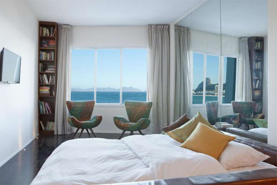 W01.140 - Seafront loft in Copacabana - RJ
