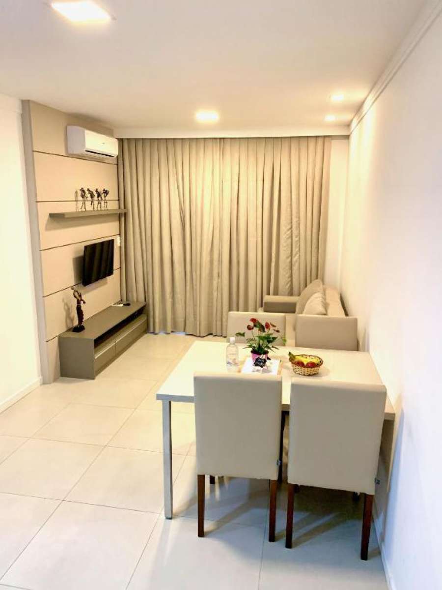 Apto Ingleses Apart Hotel 80 m da praia