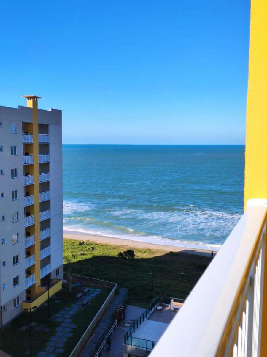 Apartamento pé na areia