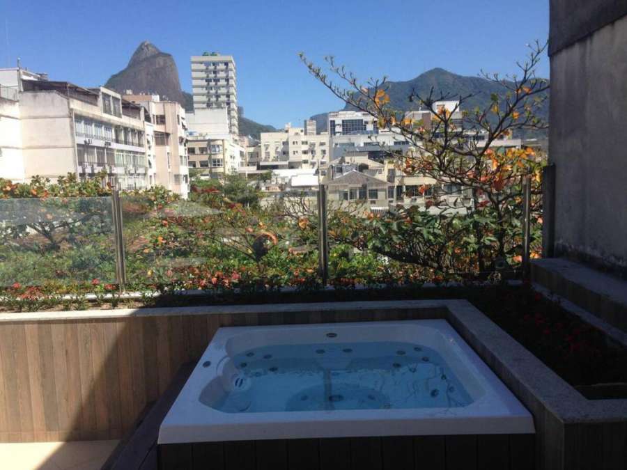 Le Glamour - Rio Flat