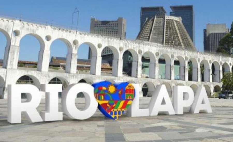 LINDO APTO NO CENTRO DA LAPA