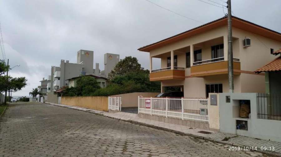Casa em Bombinhas Canto Grande para 12 pessoas