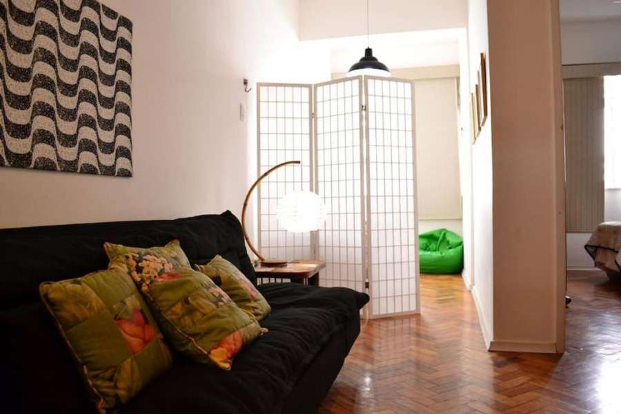 Copacabana - moderno apartamento a 60m da praia