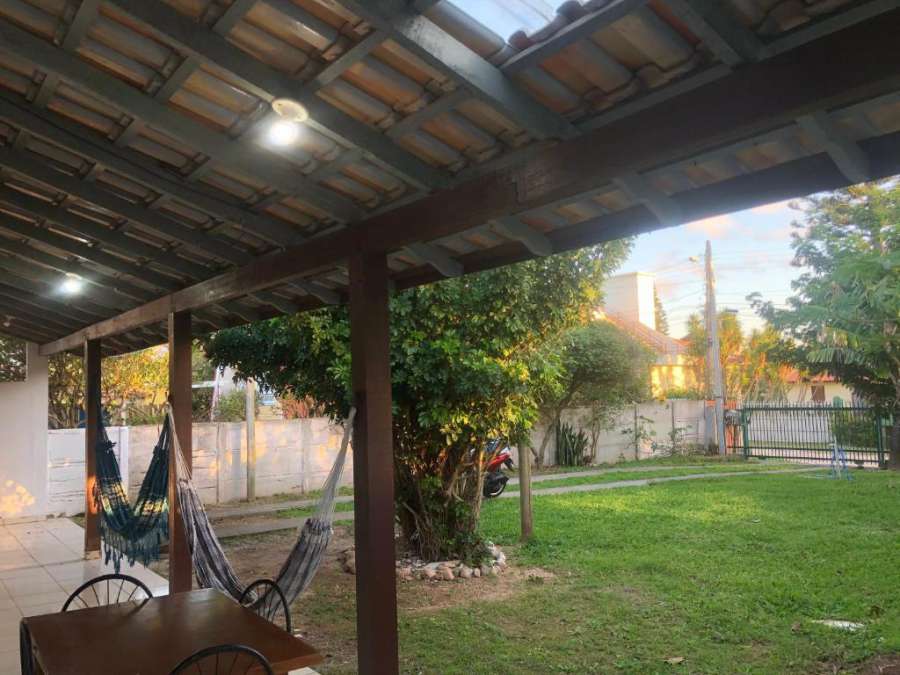 Casa para família com pé na areia campeche