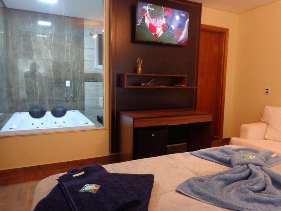 Monte Verde Inn Apartamentos&Suites com Hidromassagem dupla