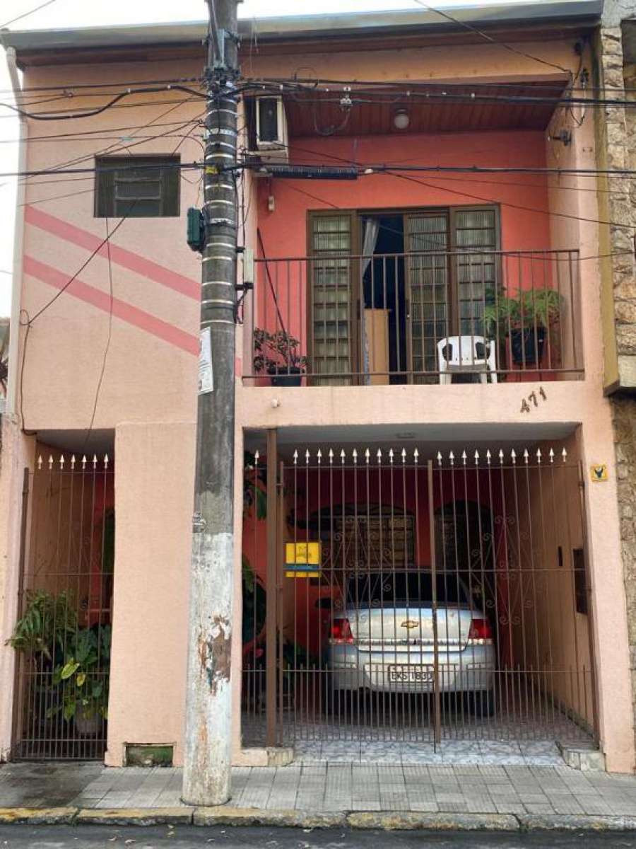Casa próximo ao Santuário e a feira