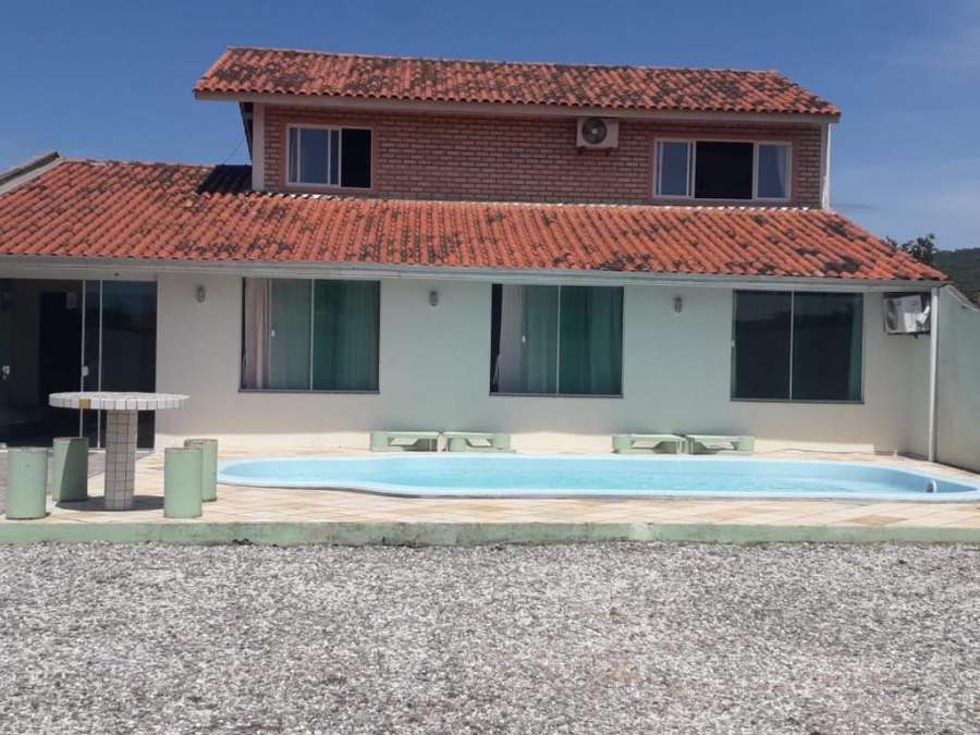Casa Mariscal com piscina 10 Pax - Cod 323
