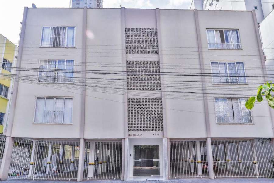 Apto Edificio Balcan