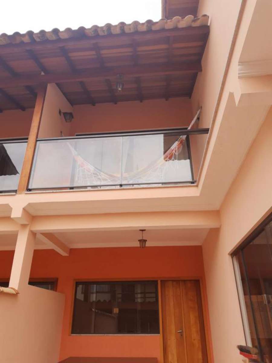 Sobrado de 3 quartos na praia de jabaquara