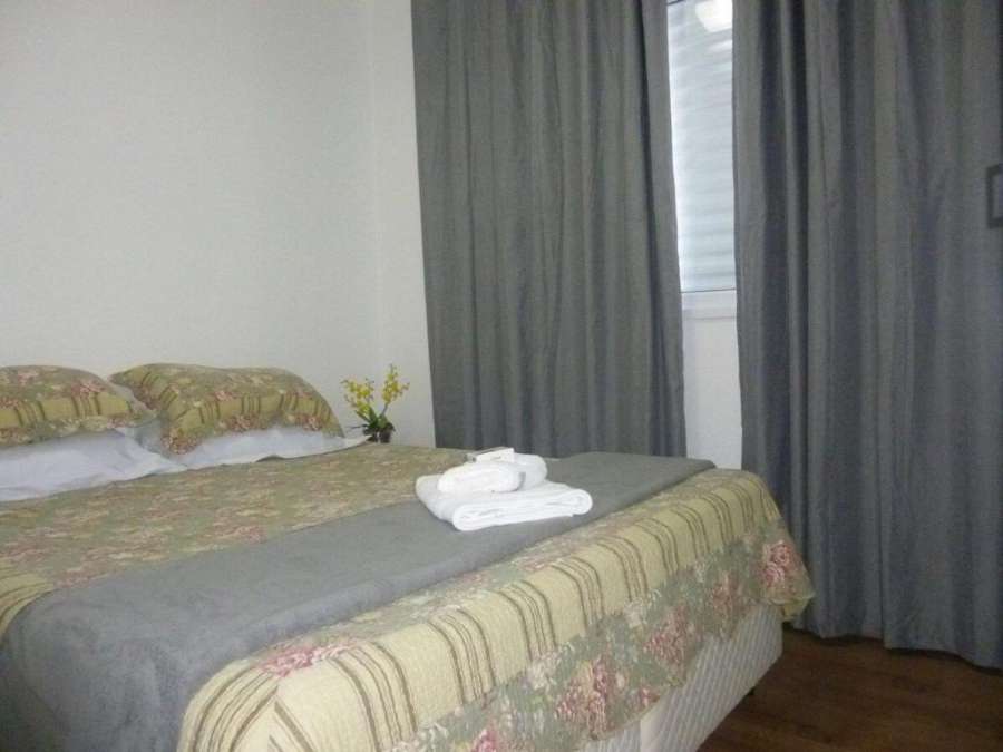 Aconchegante Apartamento em SJC - AR CONDICIONADO -WIFI 240 M