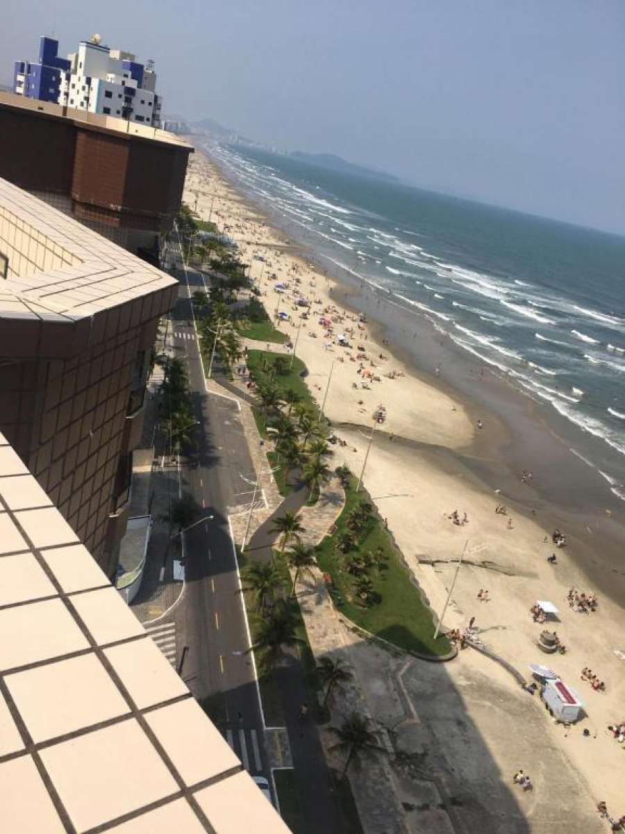 Prédio em Frente ao Mar